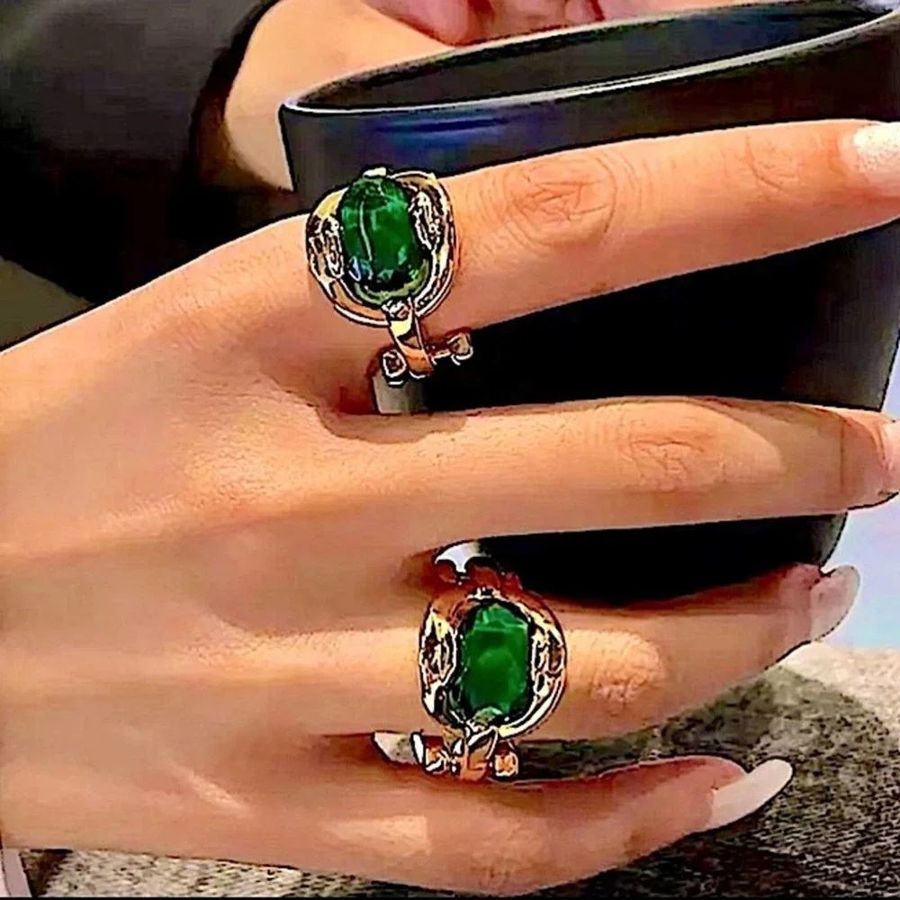 NEW GOLD 18K PLATED EMERALD GREEN ADJUSTABLE RESIZABLE RING